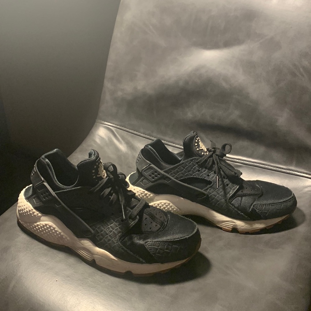 Womens Air Huarache Run